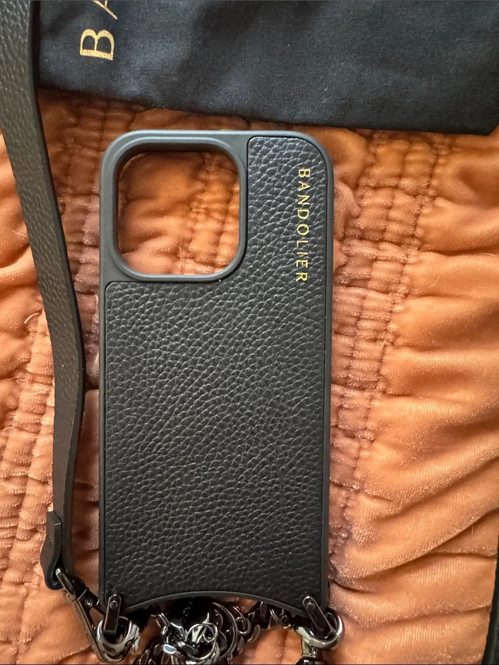 Bandolier black pebbled